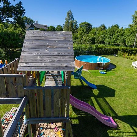 Schneider Hause Villa Jūrkalne Eksteriør bilde
