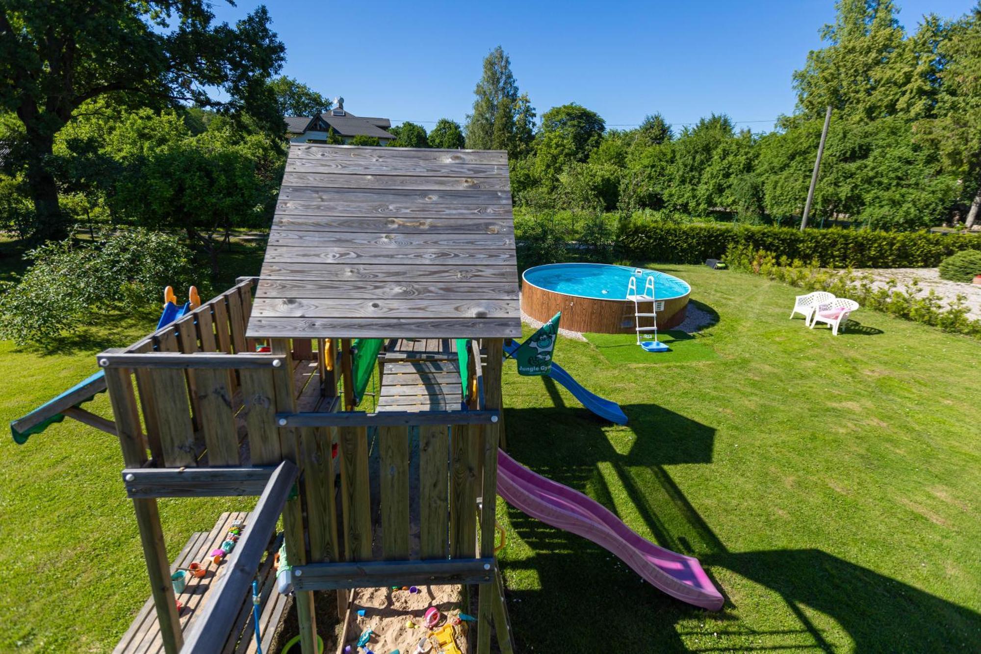 Schneider Hause Villa Jūrkalne Eksteriør bilde